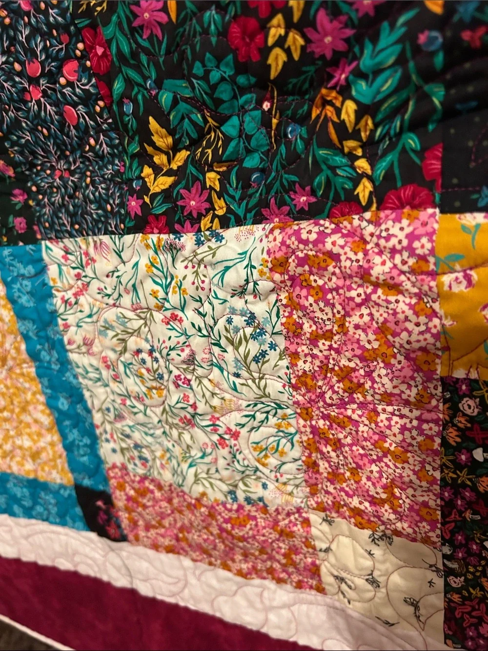 ONE OF A KIND-HANDCRAFTED Patchwork Floral Quilt - Multicolor